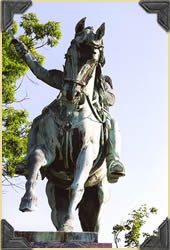 Detail Front of the Monument